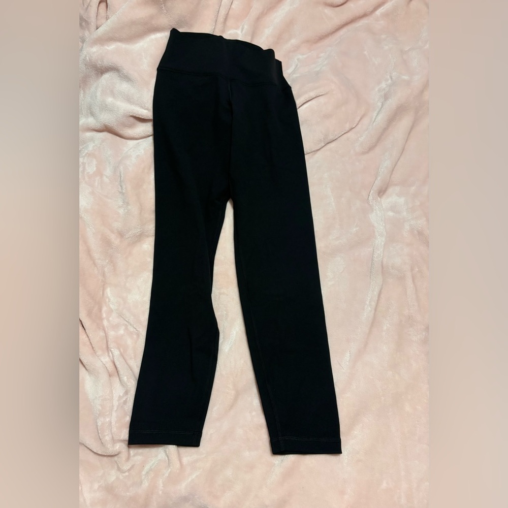 ⭐️Golden pants women’s black by Aritzia